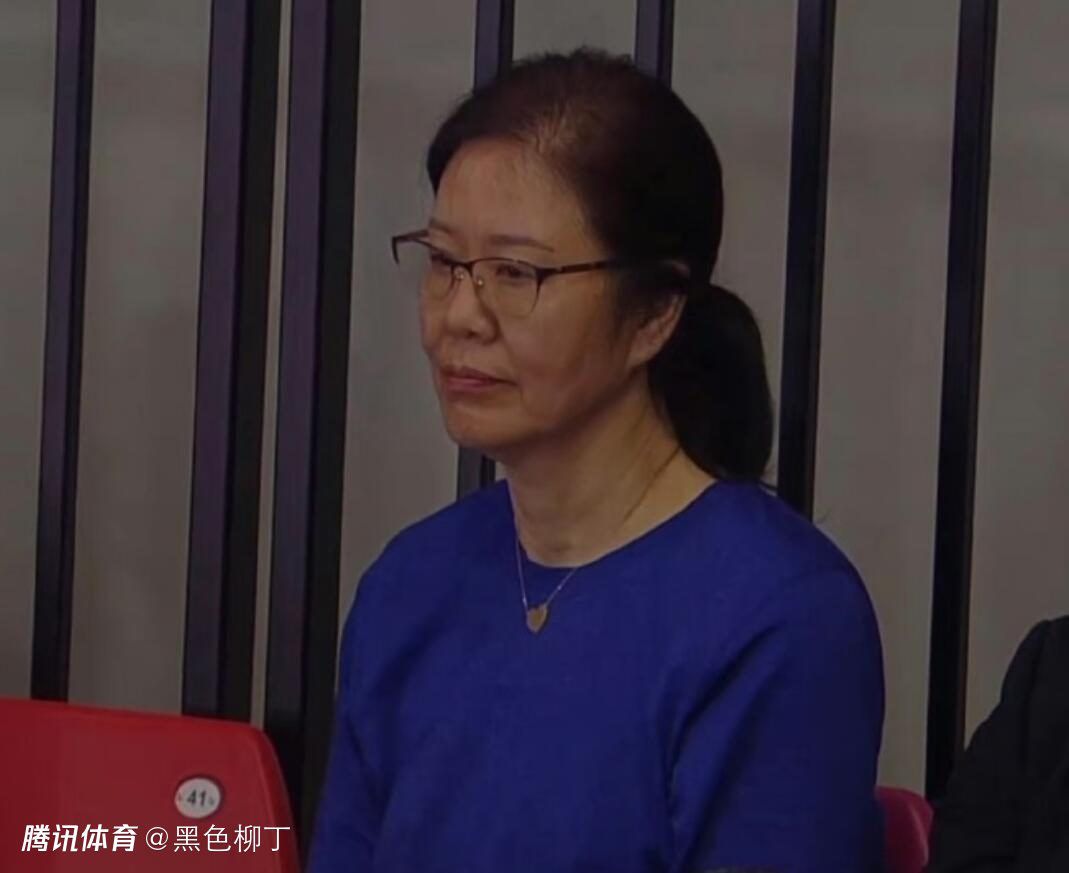 她炙热的欲望